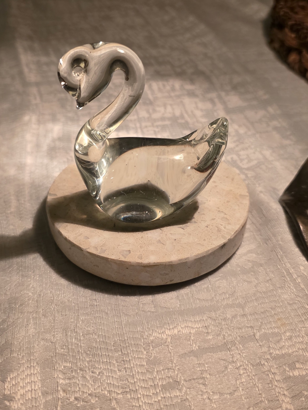 Clear Glass Swan Figurine Home Art - Elegant Clear Sculpture
